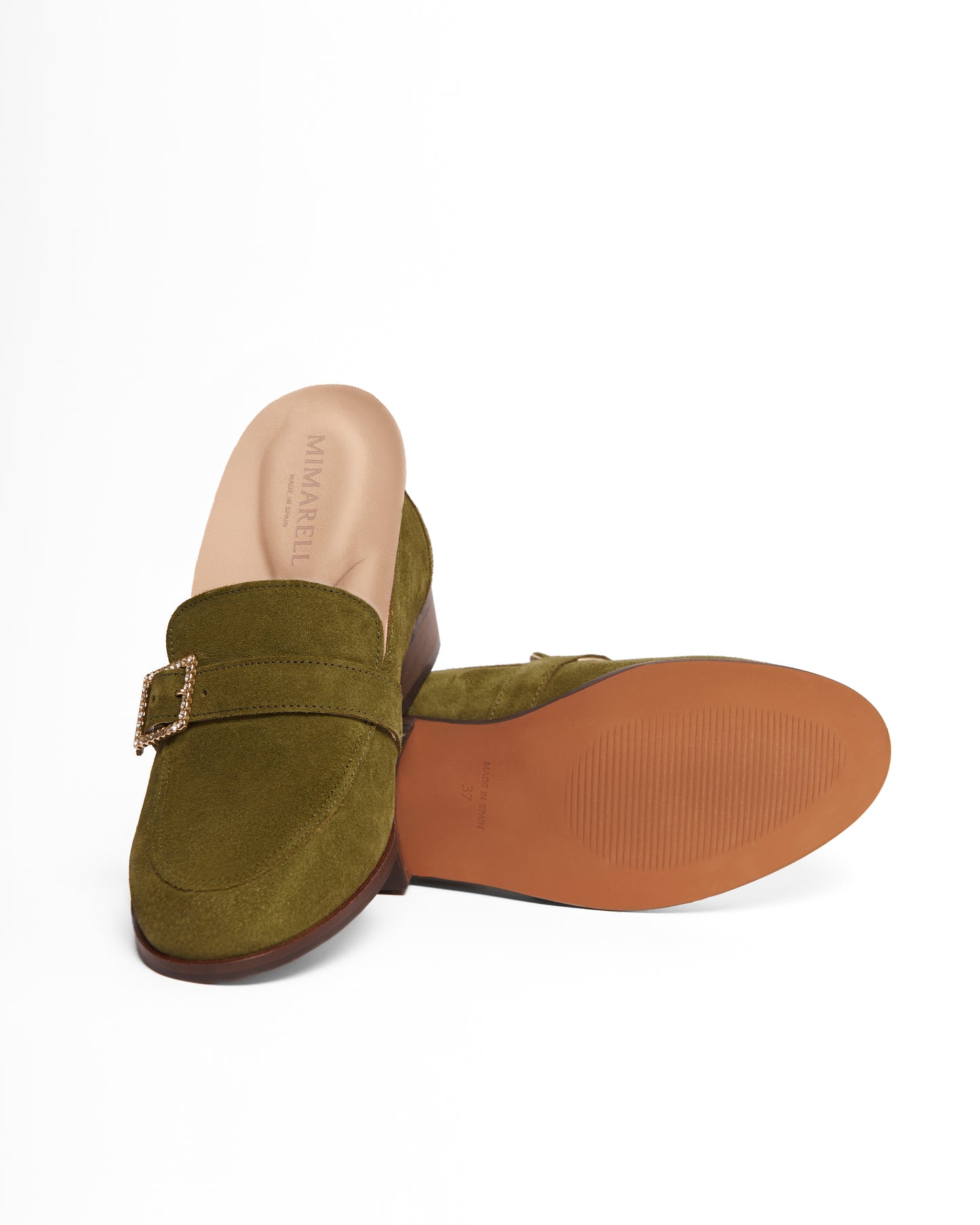 mocasín mujer piel verde cómodo y elegante para plantillas. mocasín mujer piel cómodo y elegante con plantilla extraíble para plantillas , mocasín verde, zapatos hechos en españa, zapatos para plantillas, zapato plantilla extraíble, mocasines cómodos mujer, "zapato más cómodo" , mocasín verde, mejores mocasines mujer, marcas mocasines mujer, como combinar mocasines mujer, zapatos mocasines mujer cómodos. Mocasines mujer para trabajar, mocasín verano, calzado cómodo mujer.