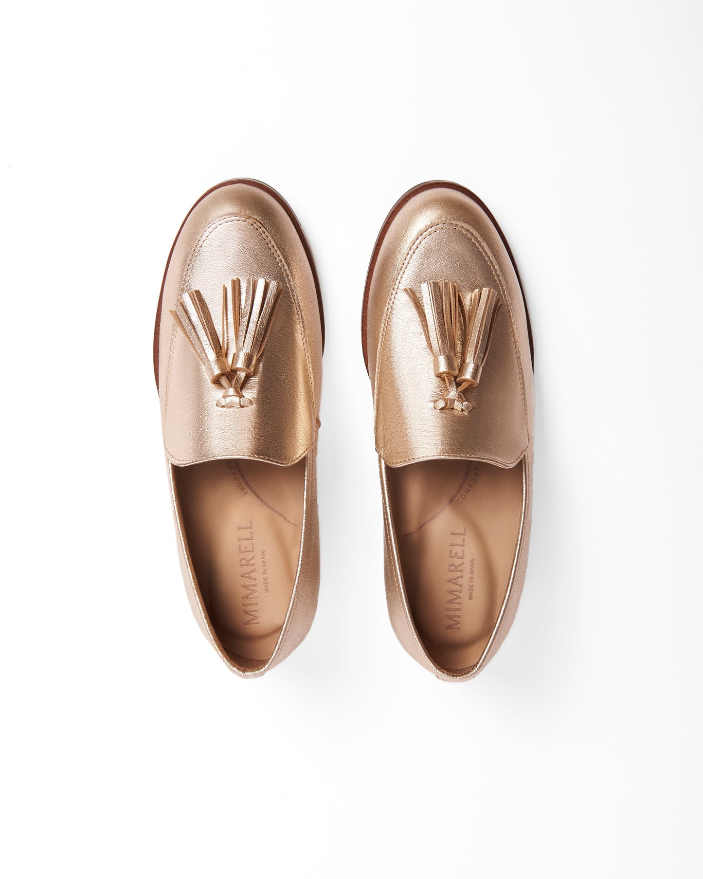 mocasín mujer piel dorado cómodo y elegante para plantillas. mocasín mujer piel cómodo y elegante con plantilla extraíble para plantillas , mocasín dorado, zapatos hechos en españa, zapatos para plantillas, zapato plantilla extraíble, mocasines cómodos mujer, "zapato más cómodo" , mocasín dorado, mejores mocasines mujer, marcas mocasines mujer, como combinar mocasines mujer, zapatos mocasines mujer cómodos. Mocasines mujer para trabajar, mocasín verano, borlas, mocasín borlas, mocasín verano