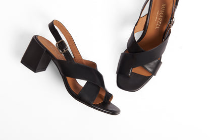 sandalia cómoda, sandalia confort, gel, sandalia verano, sandalia negra, negro, sandalia negra, sandalia negro, sandalia plana, sandalia tacón, tacón, zapato cómodo, sandalia de piel, hecho en españa, made in spain, zapato cómodo, verano, sandalia verano mujer, sandalia mujer, chancla. chancla mujer